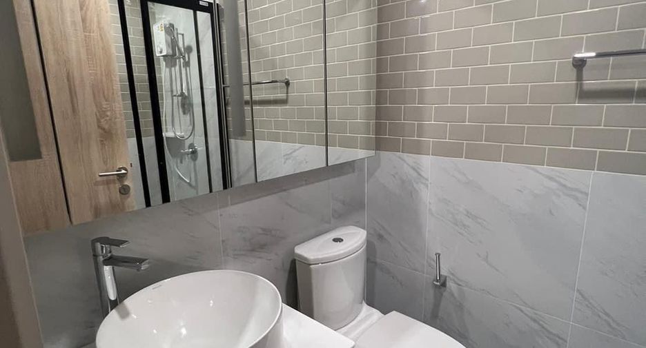 For rent 1 bed condo in Ratchathewi, Bangkok