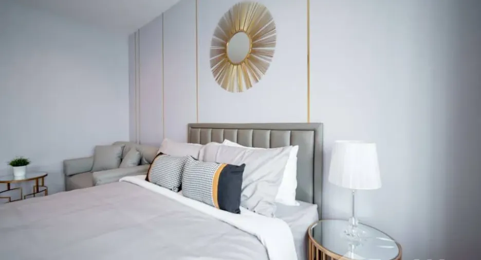 For rent studio condo in Pathum Wan, Bangkok