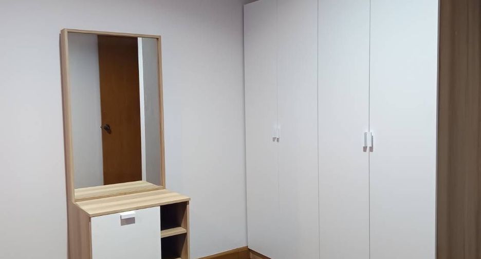 For rent 1 Beds condo in Khlong San, Bangkok