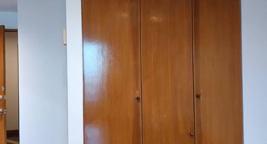 For rent 1 Beds condo in Khlong San, Bangkok