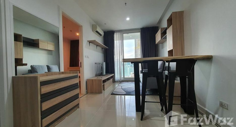 For rent 1 Beds condo in Huai Khwang, Bangkok