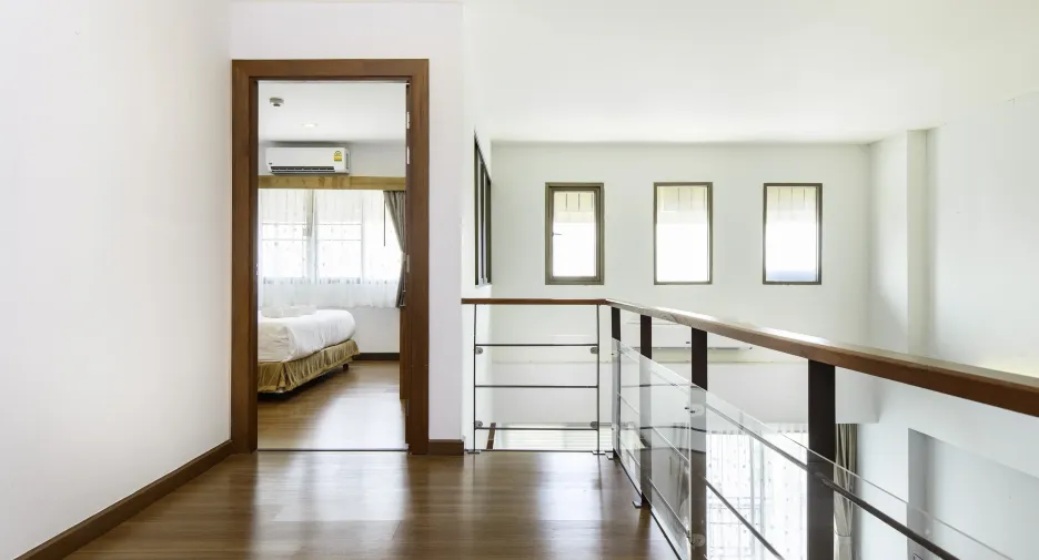 For rent 5 bedrooms apartment in Bang Na, Bangkok
