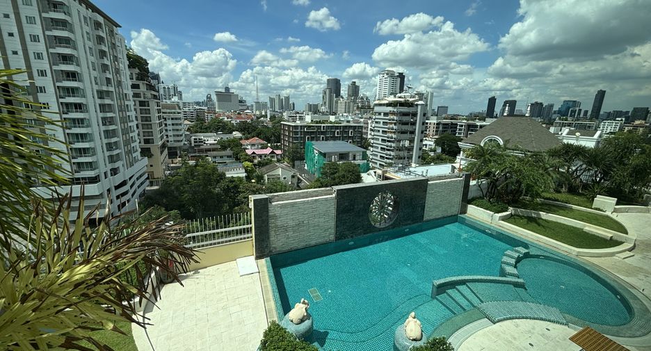 À louer 1 chambre condo à Watthana, Bangkok
