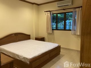 À louer 2 chambres appartement à Watthana, Bangkok