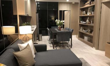 For rent 2 bedrooms condo in Pathum Wan, Bangkok