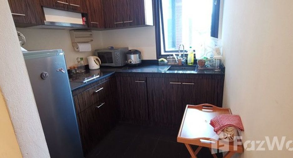 For rent 2 bedrooms condo in Watthana, Bangkok