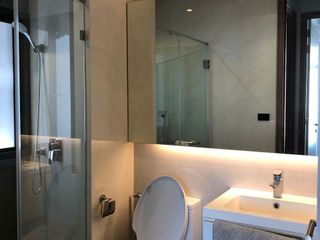 Condo en alquiler de 2 habitaciones en Phra Khanong, Bangkok