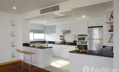 ให้เช่า 3 ห้องนอน คอนโด ใน วัฒนา, กรุงเทพฯ