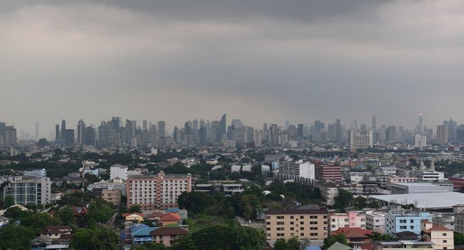 For rent 6 bedrooms condo in Suan Luang, Bangkok