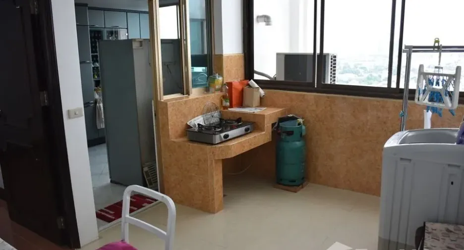 For rent 6 bedrooms condo in Suan Luang, Bangkok