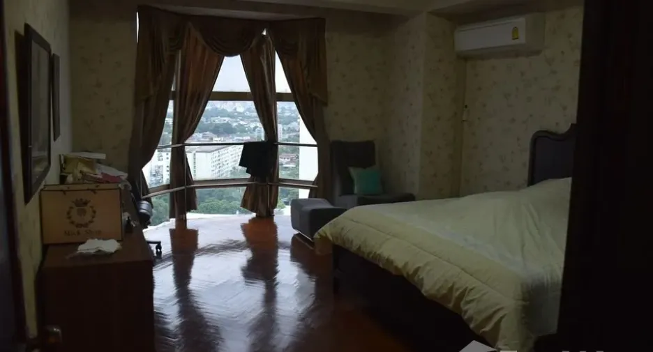 For rent 6 bedrooms condo in Suan Luang, Bangkok