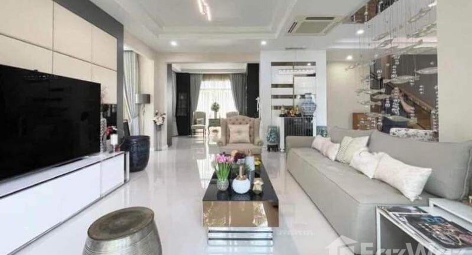 For rent 4 bedrooms house in Suan Luang, Bangkok