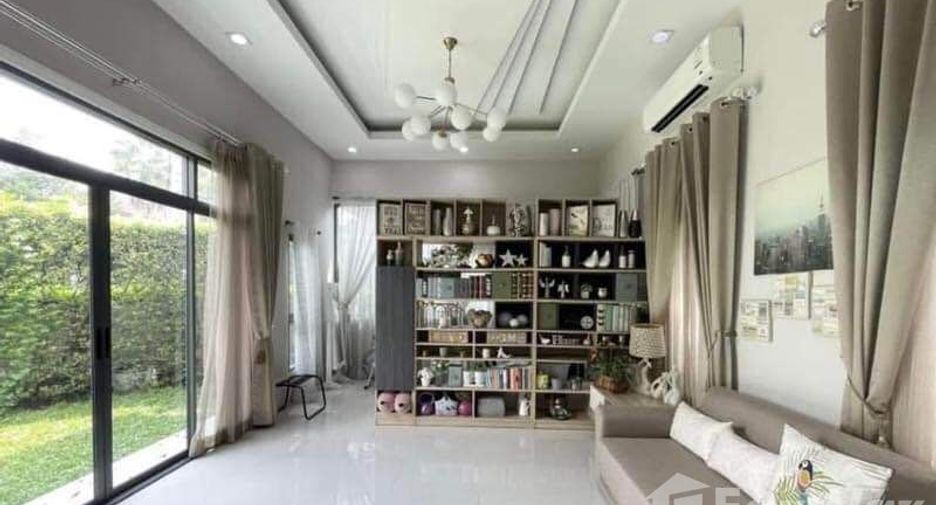 For rent 4 bedrooms house in Suan Luang, Bangkok