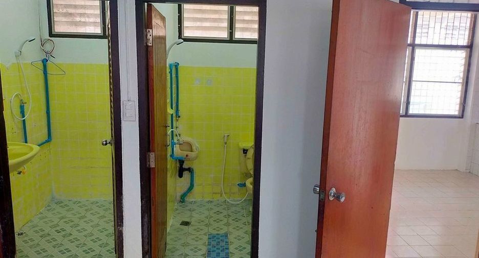 ให้เช่า 4 ห้องนอน บ้านเดี่ยว ใน เมืองสมุทรปราการ, สมุทรปราการ
