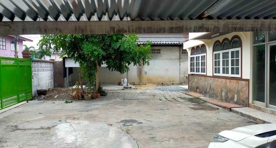 ให้เช่า 4 ห้องนอน บ้านเดี่ยว ใน เมืองสมุทรปราการ, สมุทรปราการ