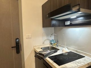 Wohnung zur Miete mit Studio in Khan Na Yao, Bangkok