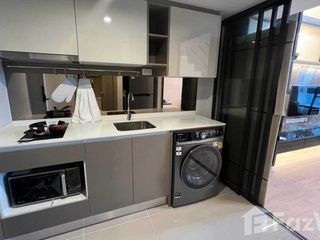 Condo en alquiler de 1 habitaciones en Huai Khwang, Bangkok