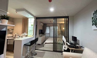 For rent 1 bed condo in Thon Buri, Bangkok