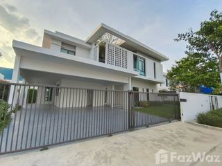 出租 4 卧室 联排别墅 在 Bang Phli, Samut Prakan