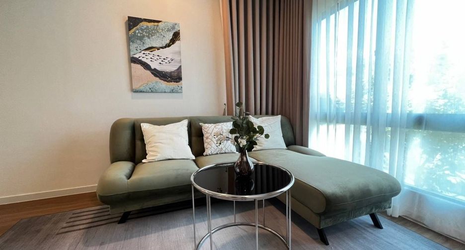 For rent 4 bedrooms townhouse in Bang Phli, Samut Prakan