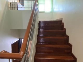 Casa adosada en alquiler de 2 habitaciones en Wang Thonglang, Bangkok