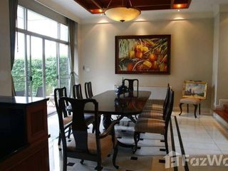 For rent 4 bedrooms house in Phaya Thai, Bangkok