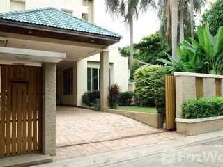 For rent 4 bedrooms house in Phaya Thai, Bangkok