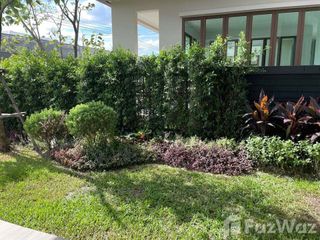 For rent 4 ベッドルーム house in Bang Kapi, Bangkok