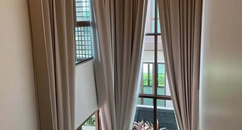 For rent 4 bedrooms house in Bang Kapi, Bangkok