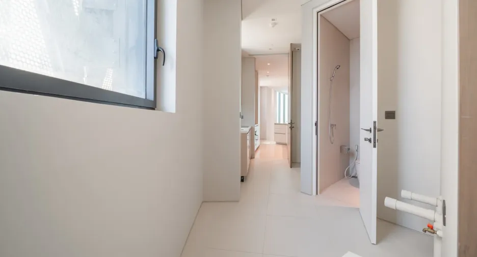 For rent 2 bedrooms condo in Khlong San, Bangkok
