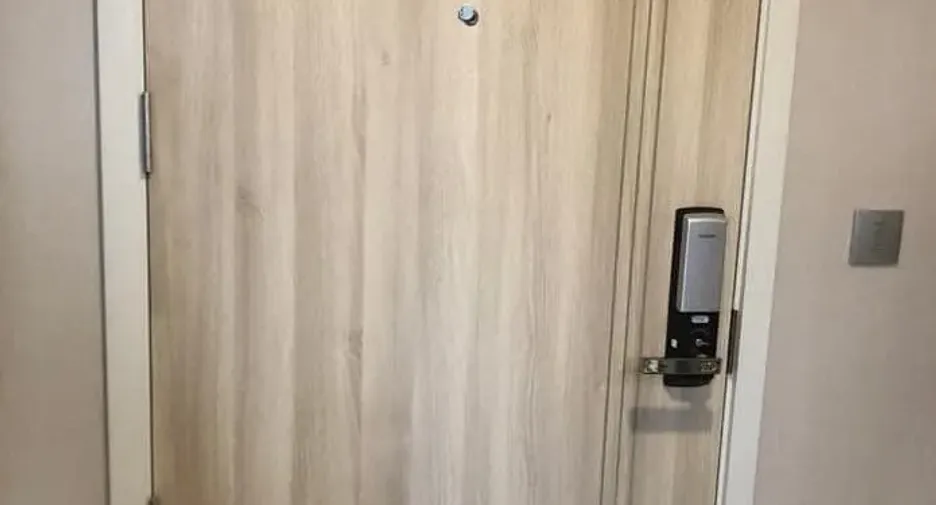 For rent 1 bed condo in Sathon, Bangkok