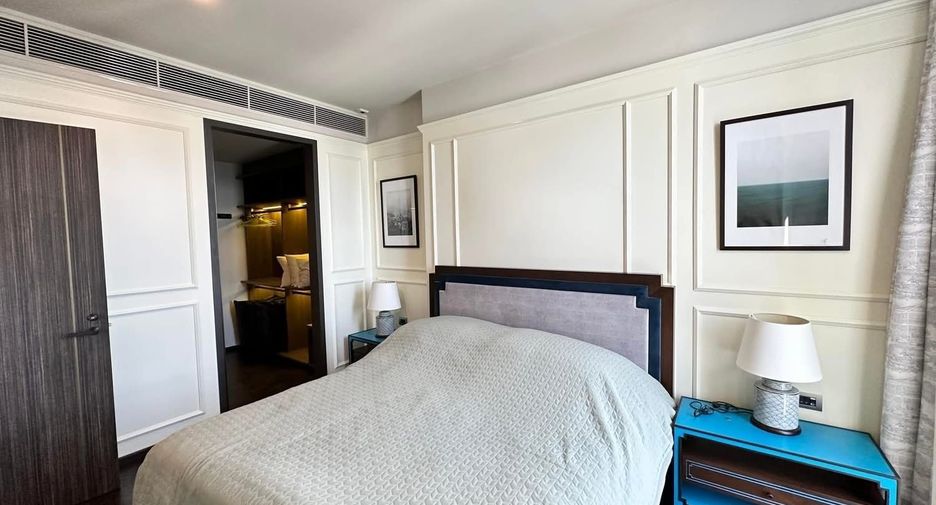 For rent 2 bedrooms condo in Phaya Thai, Bangkok