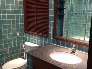 For rent 3 bedrooms condo in Pathum Wan, Bangkok