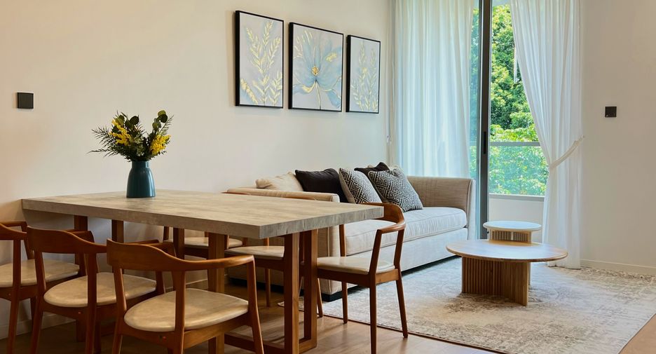 For rent 2 bedrooms condo in Watthana, Bangkok