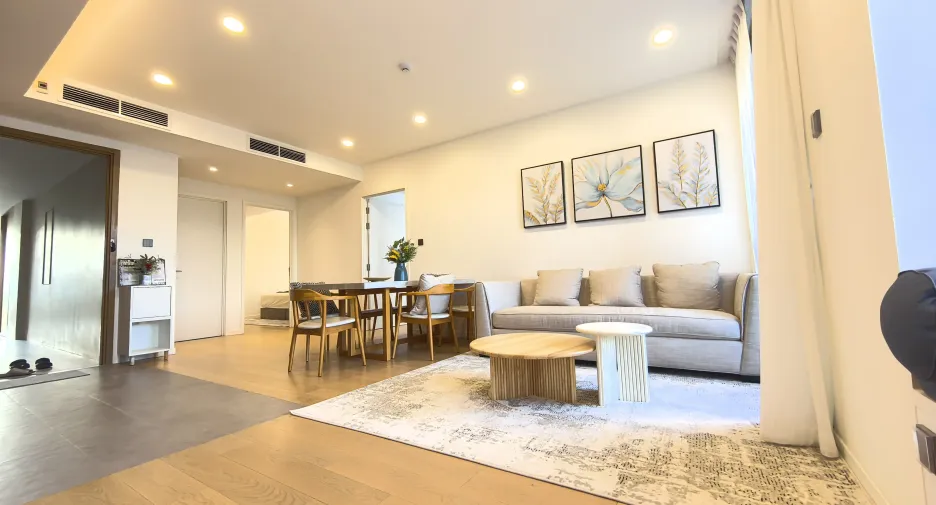 For rent 2 bedrooms condo in Watthana, Bangkok