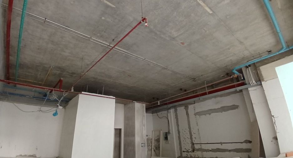 For rent 1 bed retail Space in Khlong Toei, Bangkok