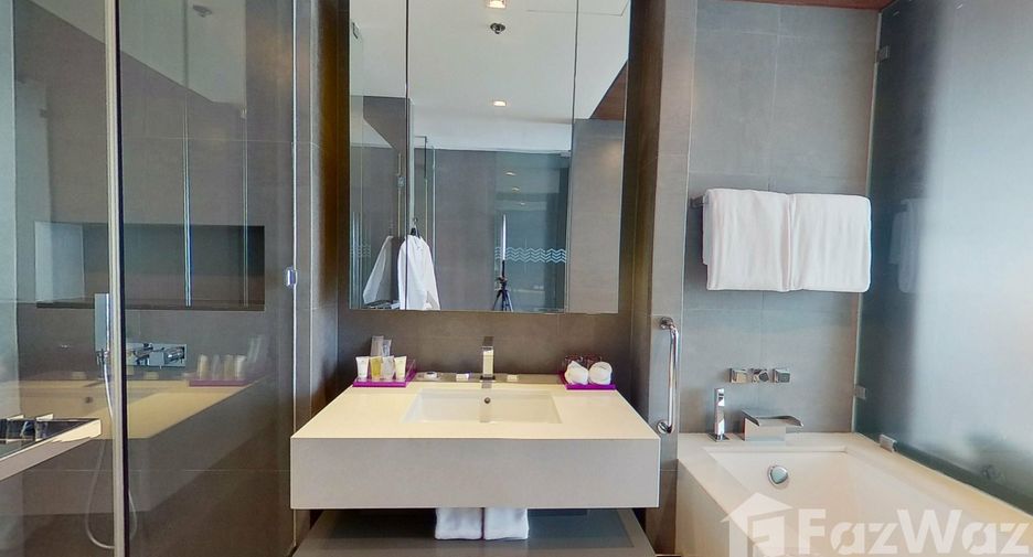 For rent 2 bedrooms condo in Sathon, Bangkok
