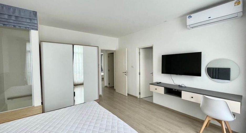 For rent 3 bedrooms townhouse in Prawet, Bangkok