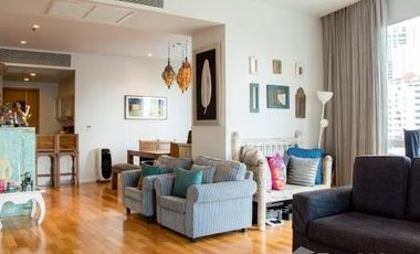For rent 3 bedrooms condo in Khlong Toei, Bangkok