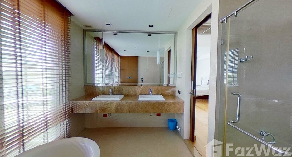 ให้เช่า 4 ห้องนอน คอนโด ใน คลองเตย, กรุงเทพฯ