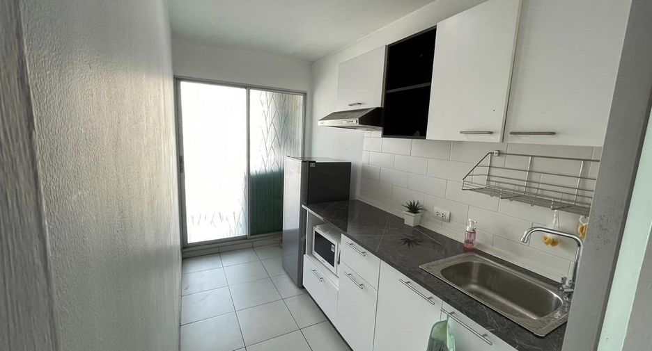 Wohnung zur Miete mit 1 Zimmer in Bang Khen, Bangkok