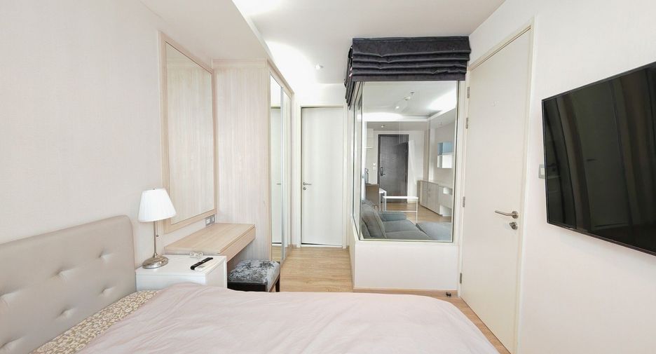 For rent 1 bed condo in Watthana, Bangkok