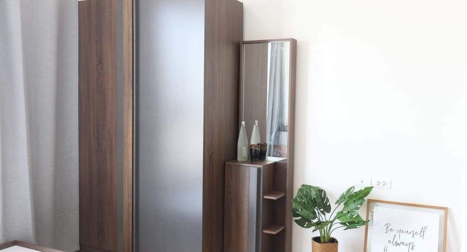 For rent studio condo in Khlong San, Bangkok