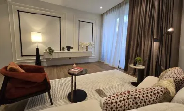 For rent 2 bedrooms condo in Pathum Wan, Bangkok