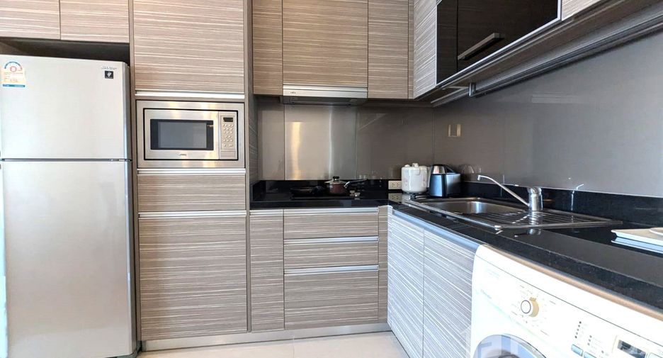 For rent 1 bed condo in Watthana, Bangkok