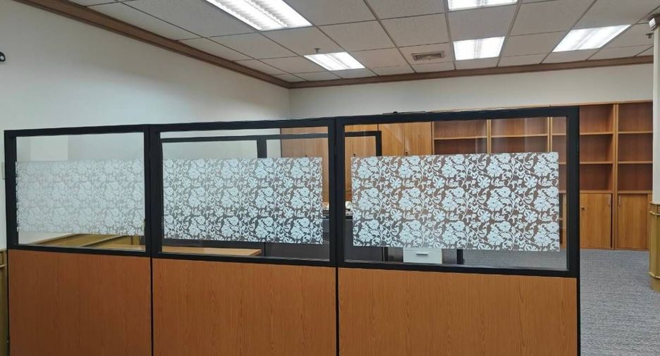 For rent office in Huai Khwang, Bangkok