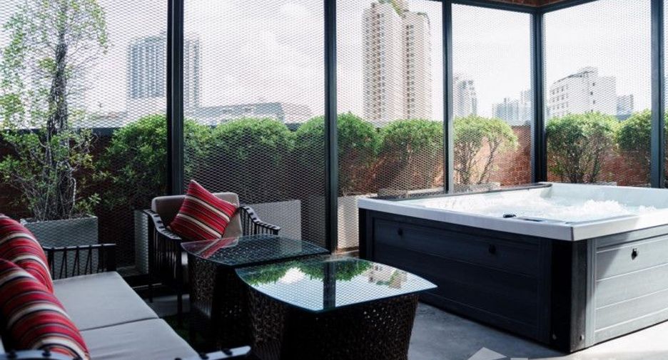 Wohnung zur Miete mit 3 Zimmer in Watthana, Bangkok