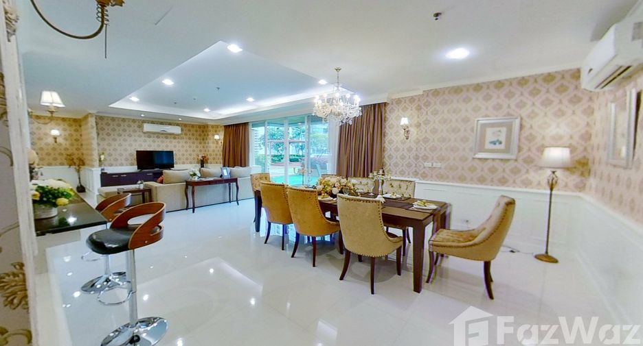 For rent 4 bedrooms condo in Watthana, Bangkok