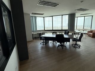 Oficina en alquiler en Bang Na, Bangkok