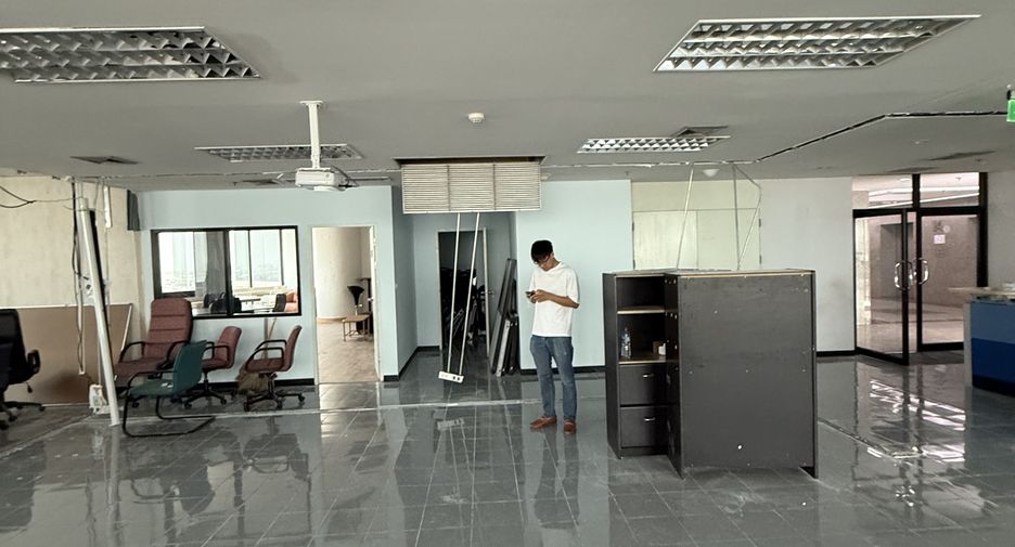 Büro zur Miete in Bang Na, Bangkok